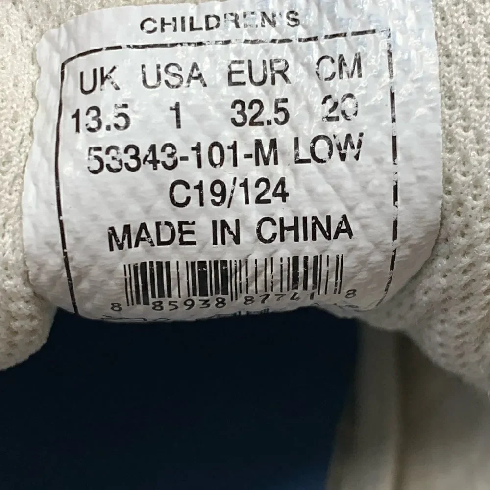 K-Swiss unisex~ kids sneakers~White~Size 13.5‎